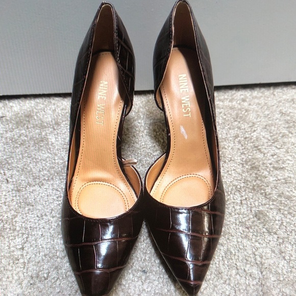 Nine West Shoes - Nine West Dark Brown Croc-Embossed Pointed Pumps
